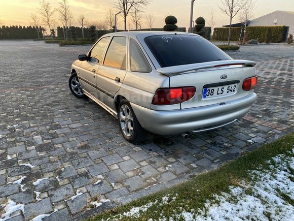 Sahibinden Ford Escort 1.6 CLX 1998 Model 