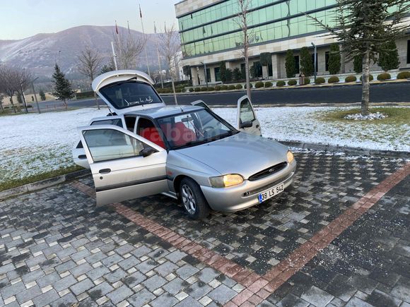 Sahibinden Ford Escort 1.6 CLX 1998 Model 