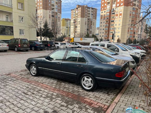 Sahibinden Mercedes - Benz E 200 Elegance 1997 Model