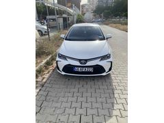 Sahibinden Toyota Corolla 1.6 Vision 2020 Model  136.000 km Beyaz