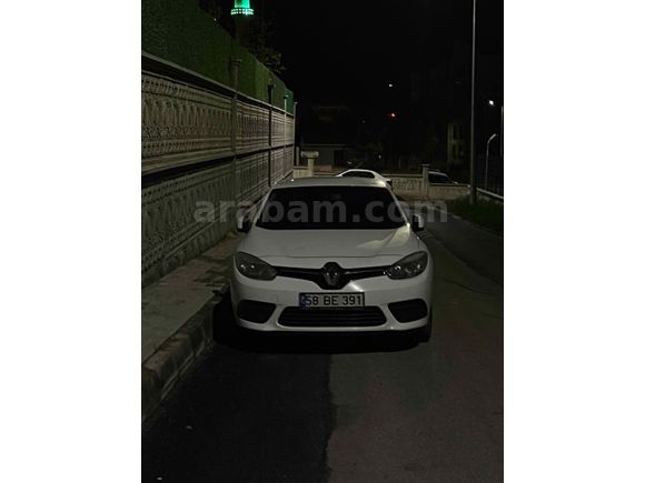 DÜŞÜK KM AİLE ARACI
Renault Fluence 1.5 dCi Bold Edition 2013 Model 