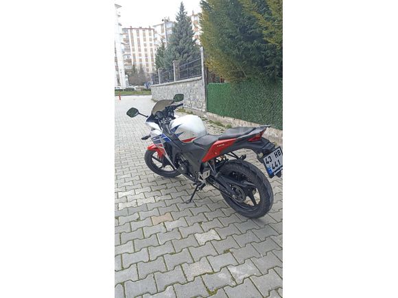 Sahibinden Honda CBR 125 R