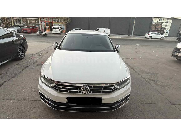 Sahibinden Volkswagen Passat 1.6 TDi BlueMotion 2015 Model trend line model