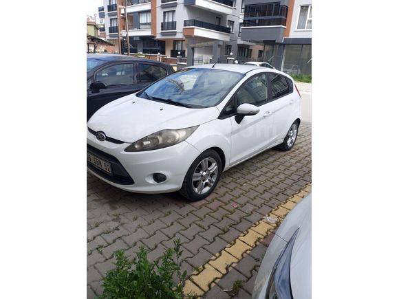 Sahibinden Ford Fiesta 1.4 My 2011 Model