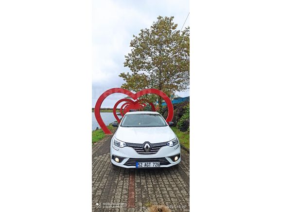 Sahibinden Renault Megane 1.3 TCe Joy 2020 Model