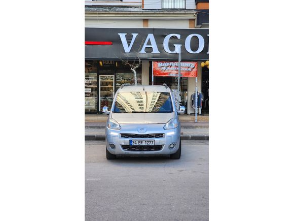 Sahibinden Peugeot Partner 1.6 HDI Adventure 2012 Model  307.000 km Gri