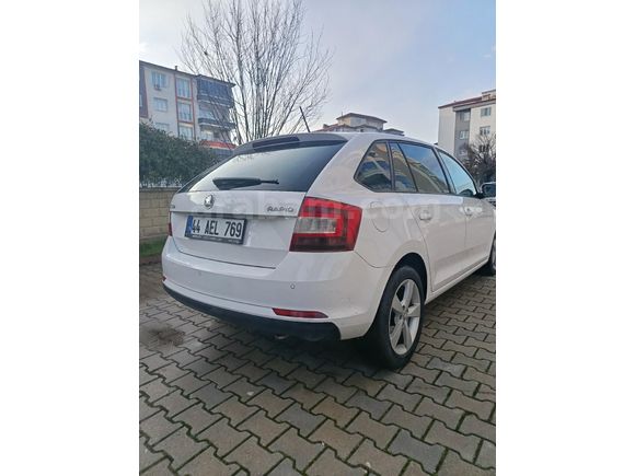 Sahibinden Skoda Rapid 1.4 TDI GreenTec Spaceback Style 2016 Model Beyaz