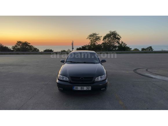 Sahibinden Opel Omega 2.5 Elegance 2000 Model  285.000 km Siyah