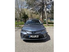 Sahibinden Toyota Corolla 1.8 Hybrid Flame X-Pack 2020 Model 