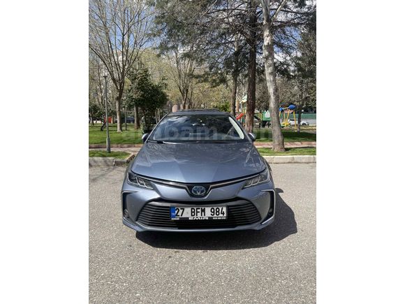 Sahibinden Toyota Corolla 1.8 Hybrid Flame X-Pack 2020 Model 