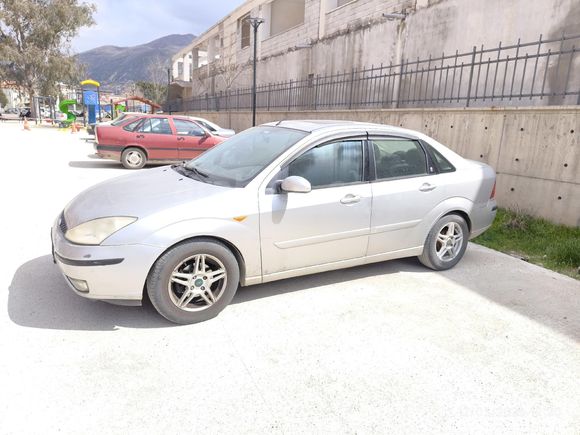 Sahibinden Ford Focus 1.6 Ghia 2003 Model