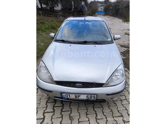 Sahibinden Ford Focus 1.6 Ghia 2003 Model