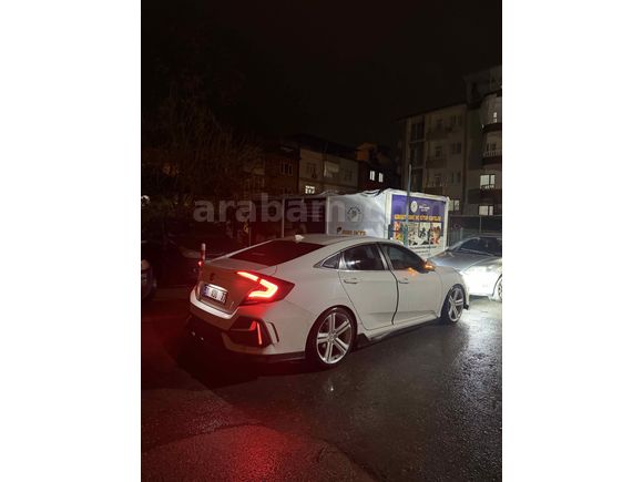 Sahibinden Honda Civic 1.6i VTEC Eco Elegance 2017 Model 