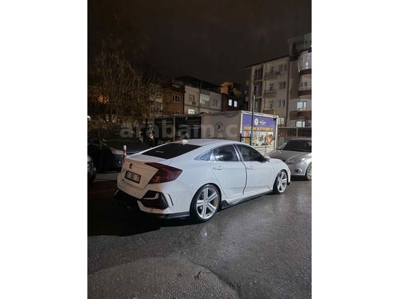 Sahibinden Honda Civic 1.6i VTEC Eco Elegance 2017 Model 