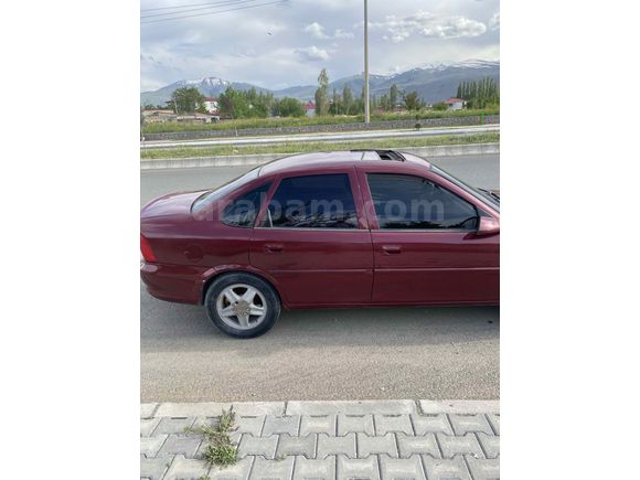 Sahibinden Opel Vectra 2.0 GLS 1996 Model 