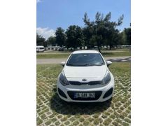 Sahibinden Kia Rio 1.25 CVVT Fancy 2014 Model 