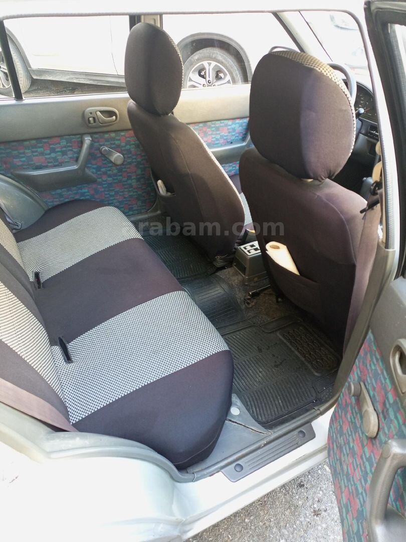 Sahibinden Suzuki Swift 1.3 GLX 2001 Model İstanbul 169.000 km Gri 3