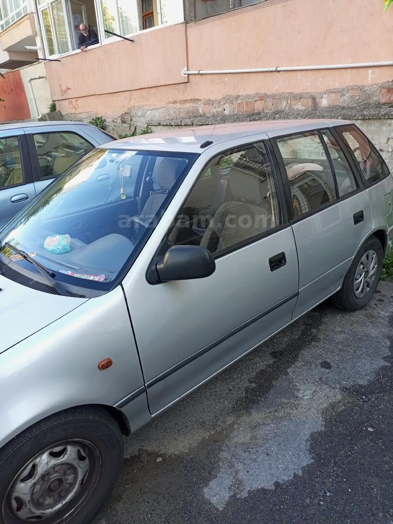 Sahibinden Suzuki Swift 1.3 GLX 2001 Model İstanbul 169.000 km Gri 1