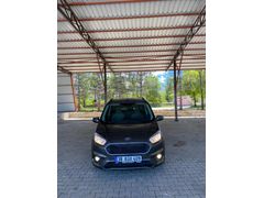 Sahibinden Ford Tourneo Courier otomobil  ruhsatlı 1.5 TDCi Titanium 2020 Model  132000 km Füme
