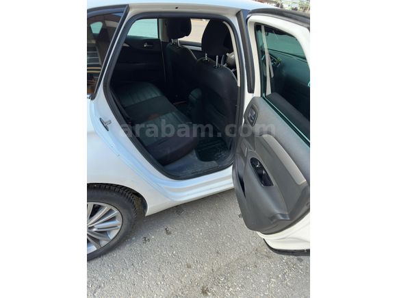 Sahibinden Citroen C4 1.6 e-HDi Confort 2012 Model