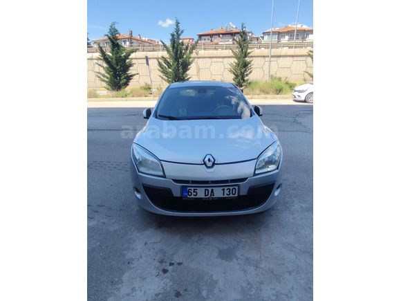 Sahibinden Renault Megane 1.6 Privilege 2011 Model
