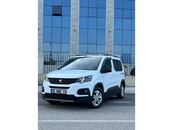 İlk Sahibinden Peugeot Rifter 1.5 BlueHDI GT Line 2019 Model ( HATASIZ/BOYASIZ )