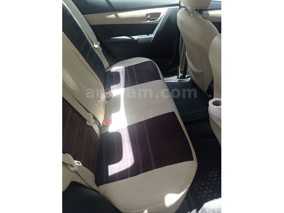 Sahibinden servis bakımlı1.4 D-4D Advance 2013 Model