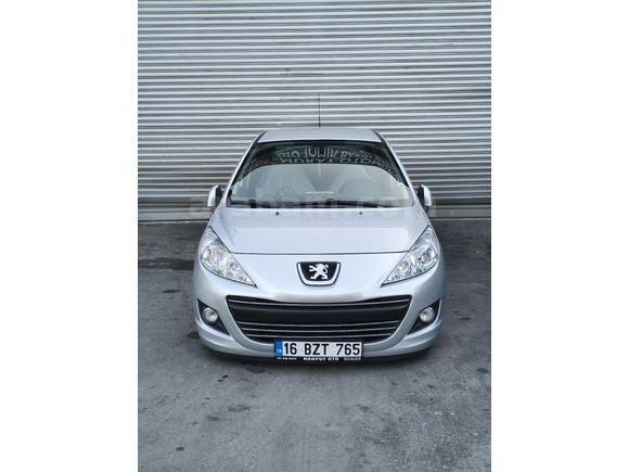 Sahibinden Peugeot 207 1.4 HDi Allure 2012 Model