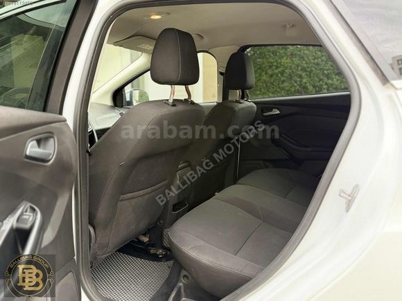 2016-FORD-FOCUS-135BİNDE-OTOMATİK-BAKIMLI-TRENDX-068KREDİ
