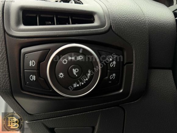 2016-FORD-FOCUS-135BİNDE-OTOMATİK-BAKIMLI-TRENDX-068KREDİ