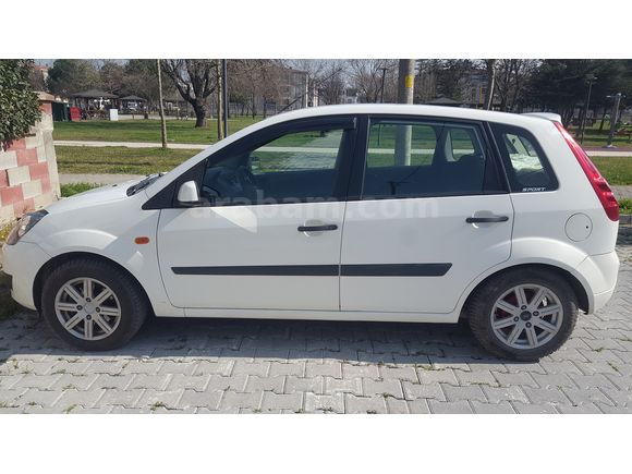 Sahibinden,2007 Model düşük km.Benzinli,hasar kaydı yok.