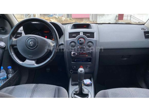 Sahibinden Renault Megane 1.4 Authentique 2004 Model 