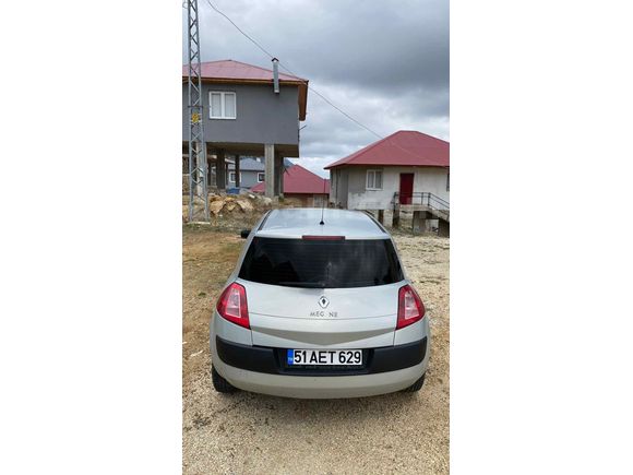 Sahibinden Renault Megane 1.4 Authentique 2004 Model 