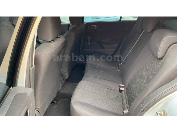 Sahibinden Renault Megane 1.4 Authentique 2004 Model 