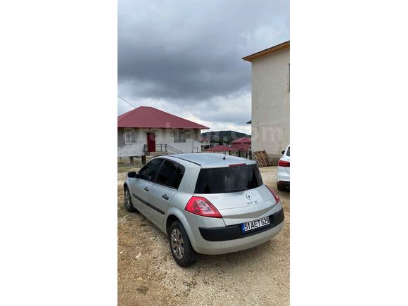 Sahibinden Renault Megane 1.4 Authentique 2004 Model 