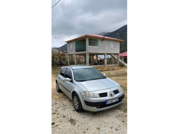 Sahibinden Renault Megane 1.4 Authentique 2004 Model 