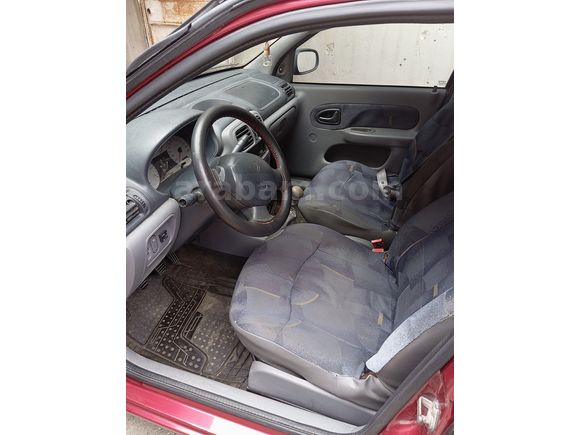 Sahibinden Renault Clio 1.4 2001 Model 