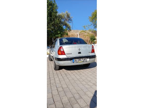 Sahibinden Renault Clio 1.5 dCi Authentique 2004 Model  342.000 km Gri (Gümüş)
