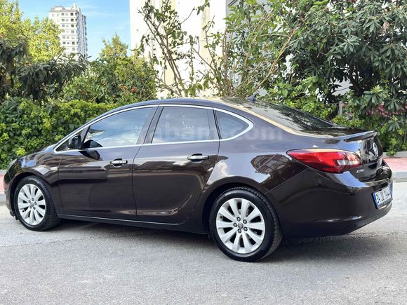 Sahibinden Opel Astra 1.3 CDTI Cosmo 2012 Model İstanbul