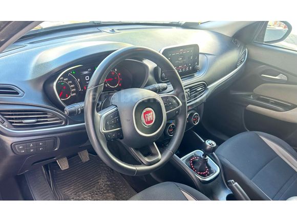 İlk Sahibi bayan öğretmenden Fiat Egea 1.4 Fire Lounge Plus 2017 Model 