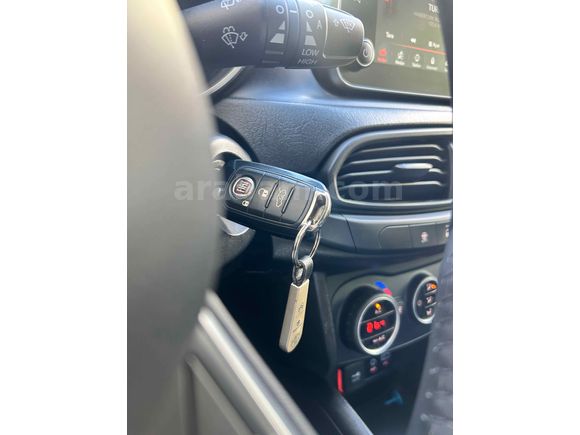 İlk Sahibi bayan öğretmenden Fiat Egea 1.4 Fire Lounge Plus 2017 Model 