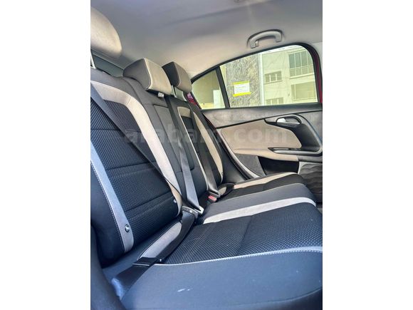 İlk Sahibi bayan öğretmenden Fiat Egea 1.4 Fire Lounge Plus 2017 Model 