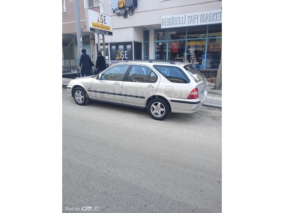 Sahibinden Honda Civic 1.6 i ES 2000 Model  290.000 km Gri (Gümüş)