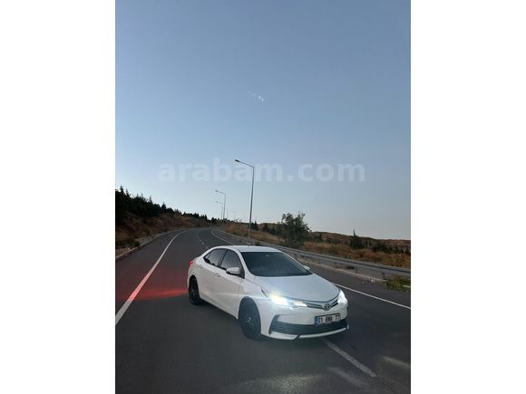 Sahibinden Toyota Corolla 1.33 Life 2017 Model