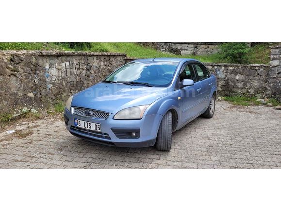 Sahibinden Ford Focus 1.6 TDCi Ghia 2006 Model  244.000 km Mavi