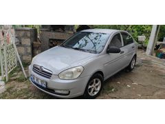 Sahibinden Hyundai Accent Era 1.4 Team 2010 Model  142.000 km Gri (Gümüş)