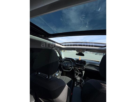 Sahibinden Peugeot 2008 1.5 BlueHDI Active Skypack 2022 Model