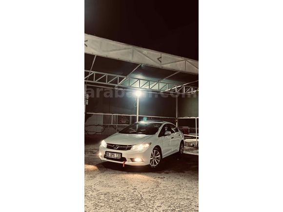Sahibinden Honda Civic 1.6 Elegance 2013 Model Ankara 165.000 km Beyaz