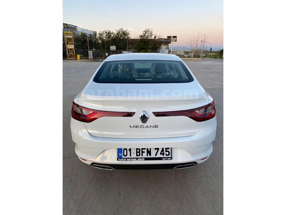 2026 MODEL SIFIR MEGANE 1.3 TCE   TOUCH  FULL MANUEL 200  KM DE SADECE SIFIR