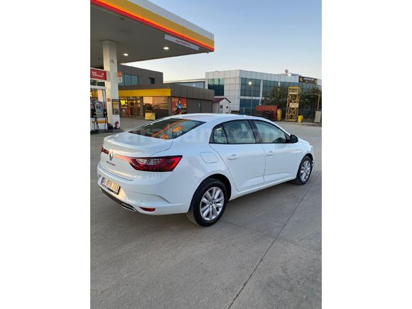 2026 MODEL SIFIR MEGANE 1.3 TCE   TOUCH  FULL MANUEL 200  KM DE SADECE SIFIR